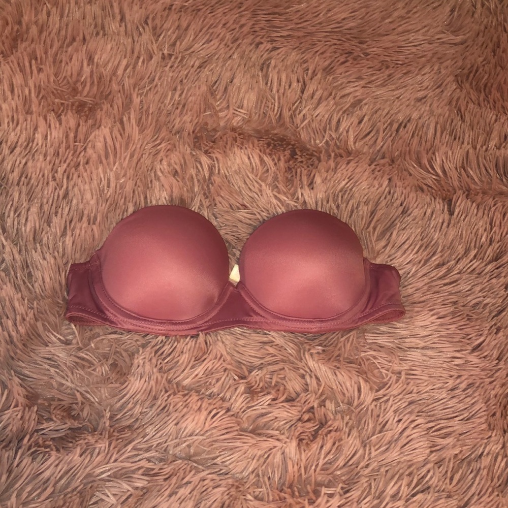 Strapless bra
